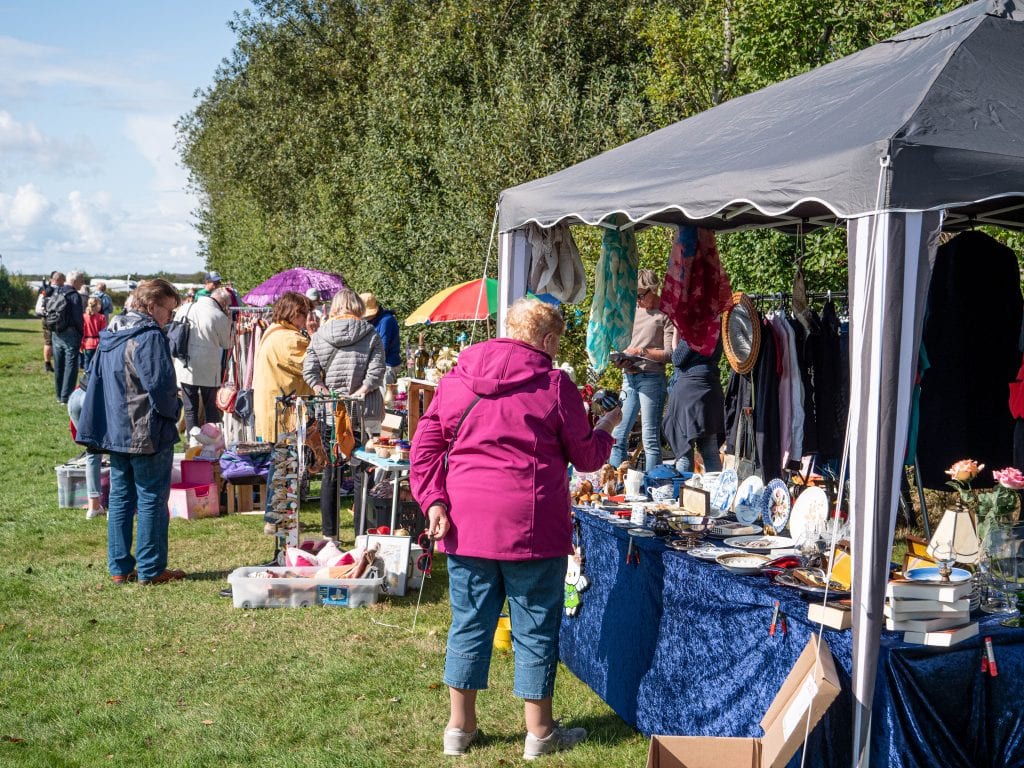 Flohmarkt auf dem Tinnumer Wiesenfest